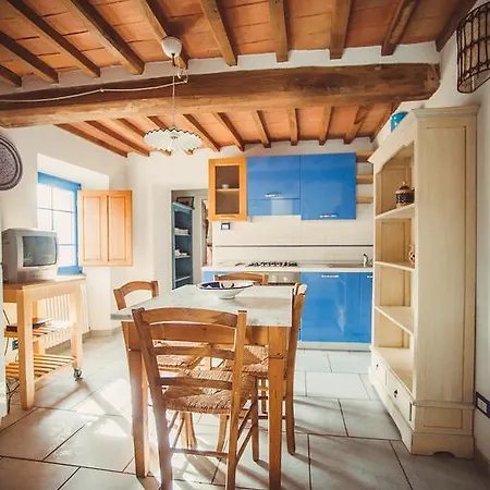 Casa Vacanze Al Settimo Cielo Massa (Tuscany)
